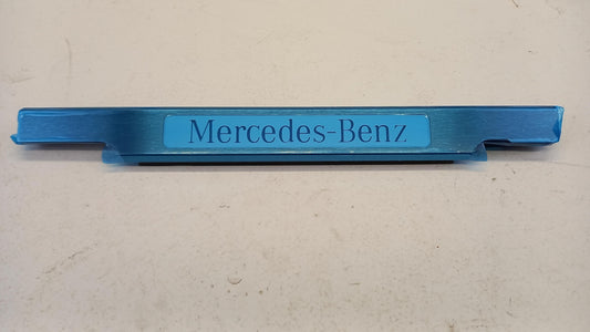 Original MERCEDES-BENZ G-klasse W463 -2018 Einstiegsleiste Rechts A4636809035