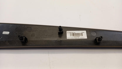 Original MERCEDES-BENZ C-klasse W204 Tür Zierleiste vorne links A2047208522