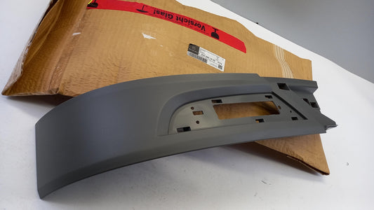 Original OE MERCEDES-BENZ Stoßfängerabdeckung A94388519257C72