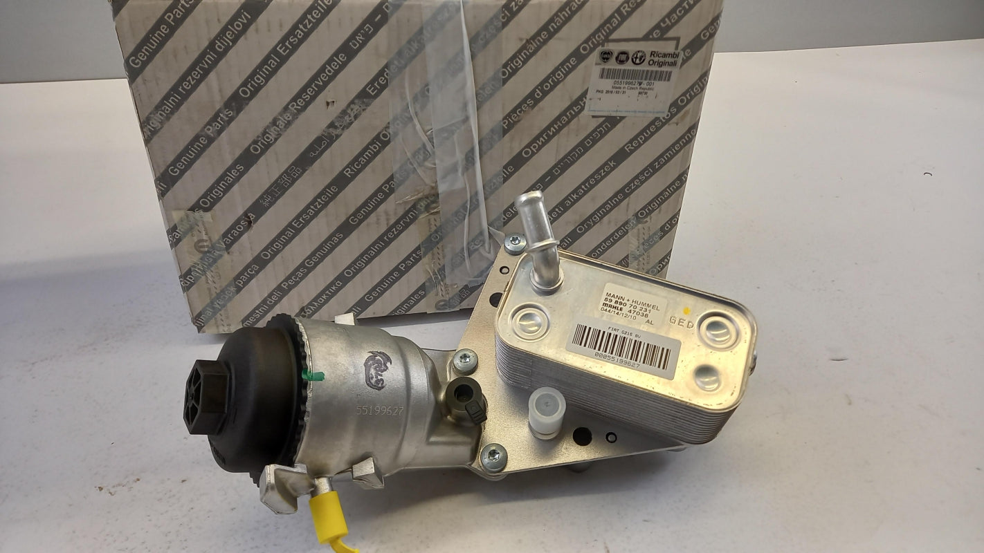 Original FIAT Croma 05-10 1.9 JTD Ölfiltergehäuse 55199627
