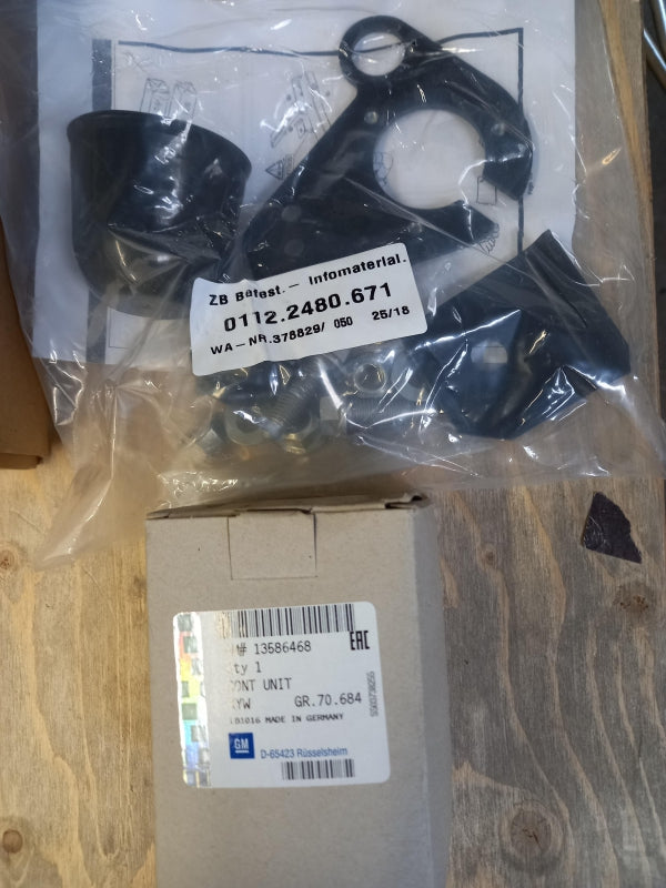 Original OPEL Corsa-E Anhängerkupplung abnehmbar mit E-Satz 13-polig 13449598