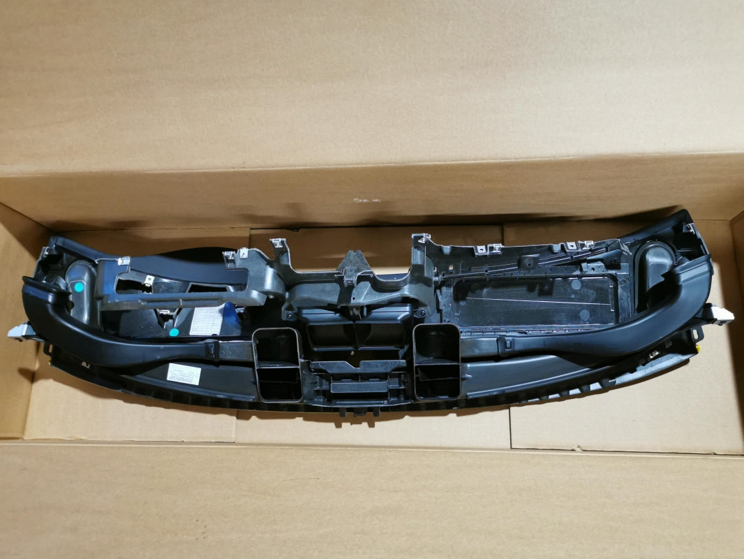 Original MERCEDES-BENZ CLS-Klasse W219 Armaturenbrett A21968000879E44