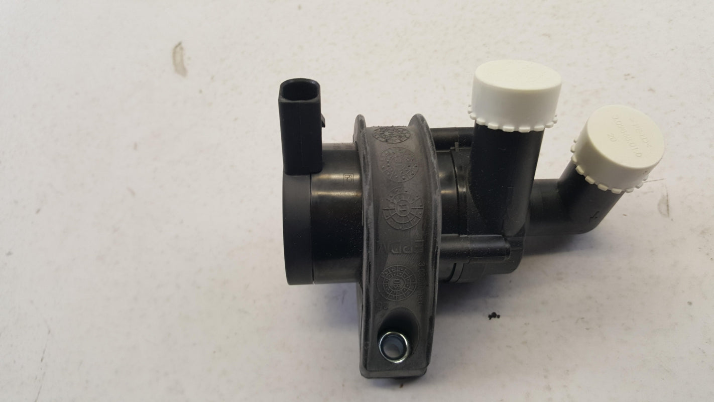 Original OE Volkswagen Zusätzliche Wasserpumpe 07K965561