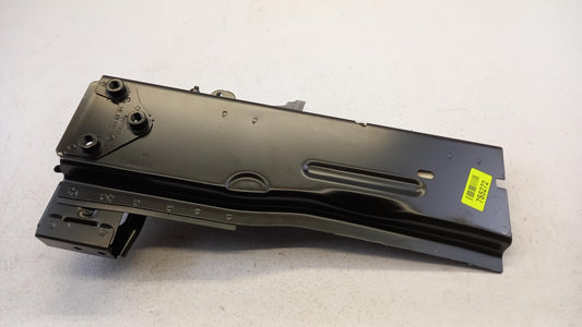 Original MERCEDES-BENZ A-klasse W177 Längsholm Rechts A1776207401