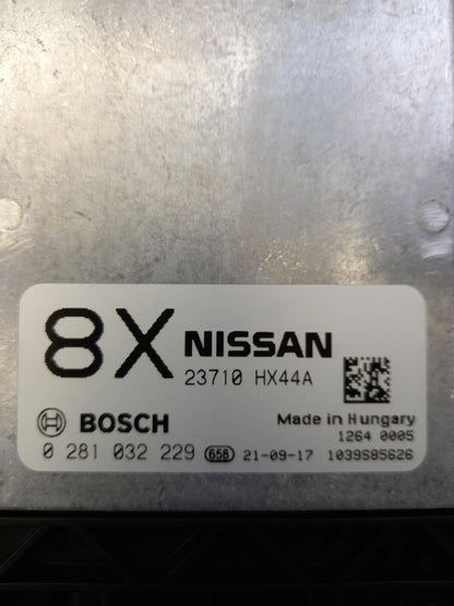 Original OE NISSAN Motorsteuergerät 23710HX44A