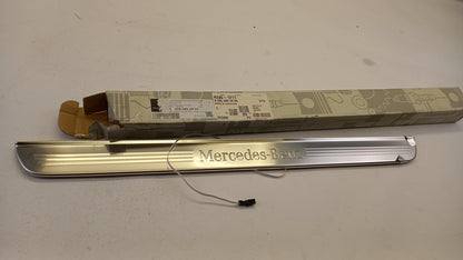 Original MERCEDES-BENZ E-klasse C238 2017-  Einstiegsleiste A2056802806