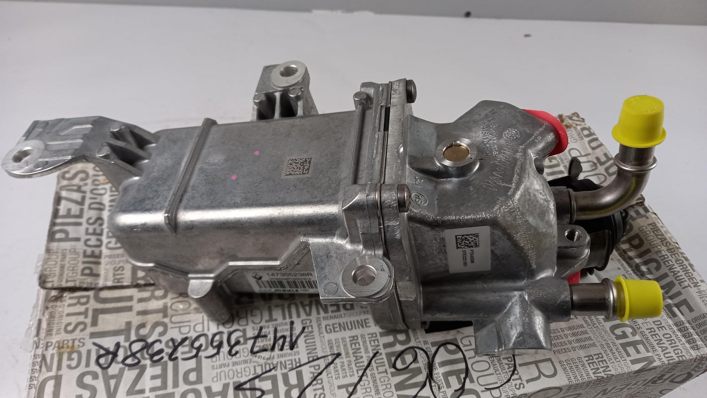 Original RENAULT Master III 2.3 dCi AGR Kühler 147355238R
