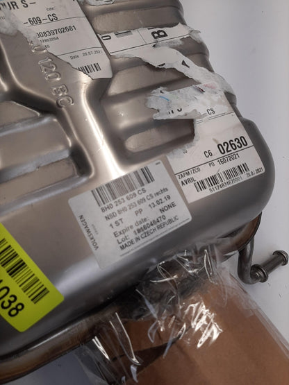 Original AUDI A4 2007-2009 Abgasanlage Schalldämpfer Hinteren 8H0253609CS