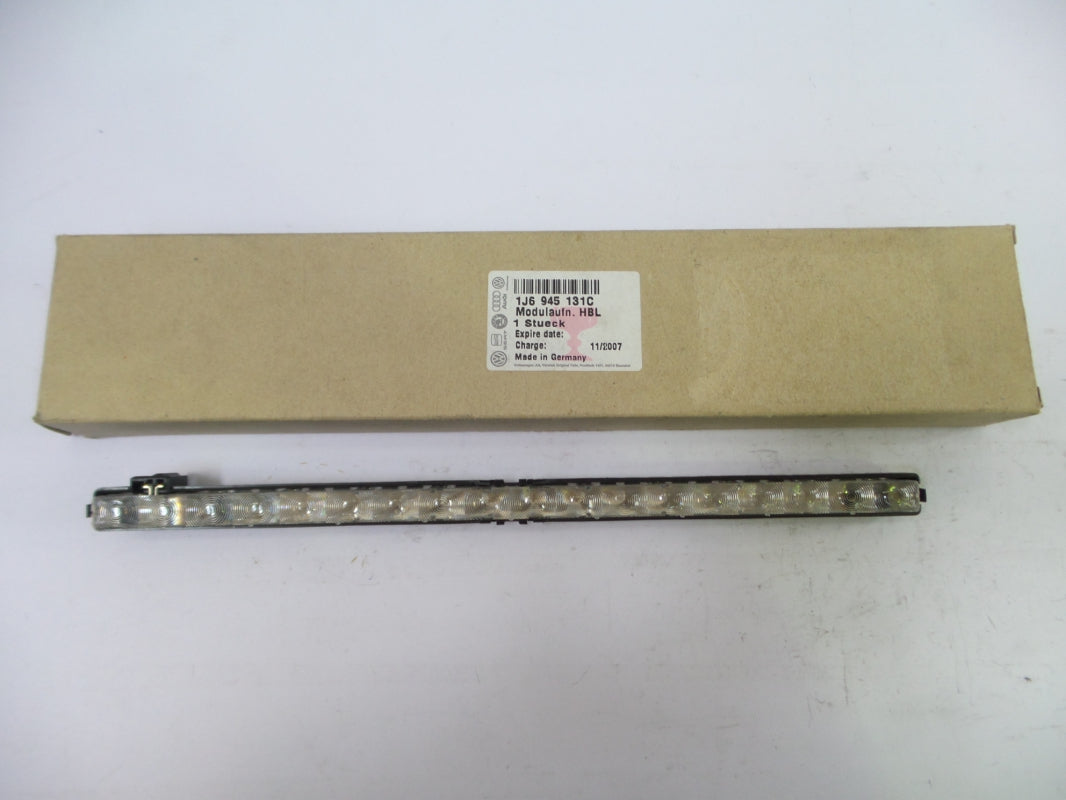 Original OE Volkswagen Zusatzbremsleuchte 1J6945131C