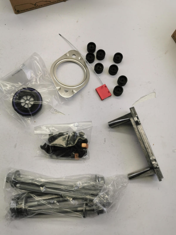 Original VW Passat B8 3G Reparatursatz für Batteriegehäuse 3Q0998844C