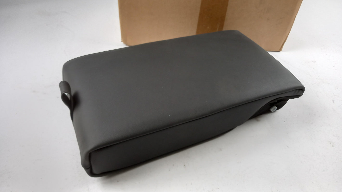 Original HYUNDAI Armlehne mit Getränkehalter Leder schwarz hinten 89900DD010PUR