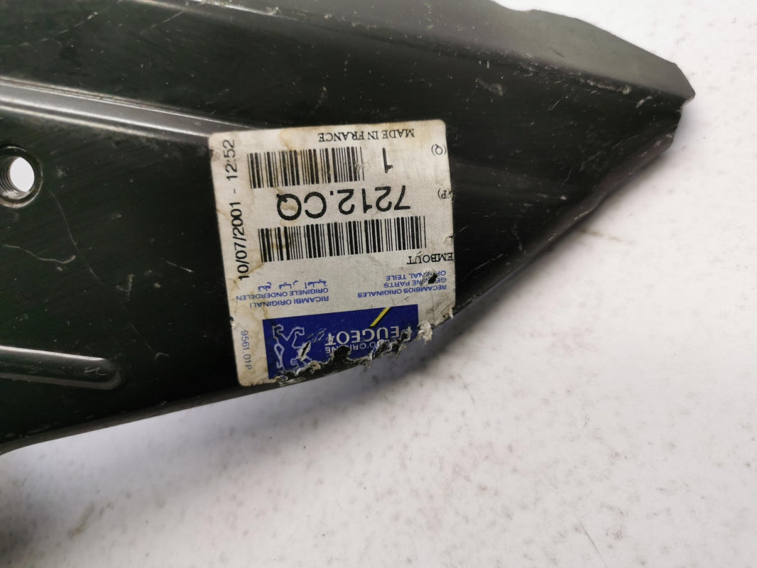 Original OE Peugeot Halter 7212CQ