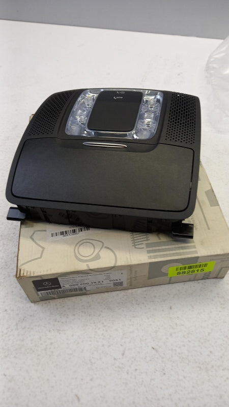 Original MERCEDES-BENZ W118 W177 W247 Innenleuchte A00090019219051
