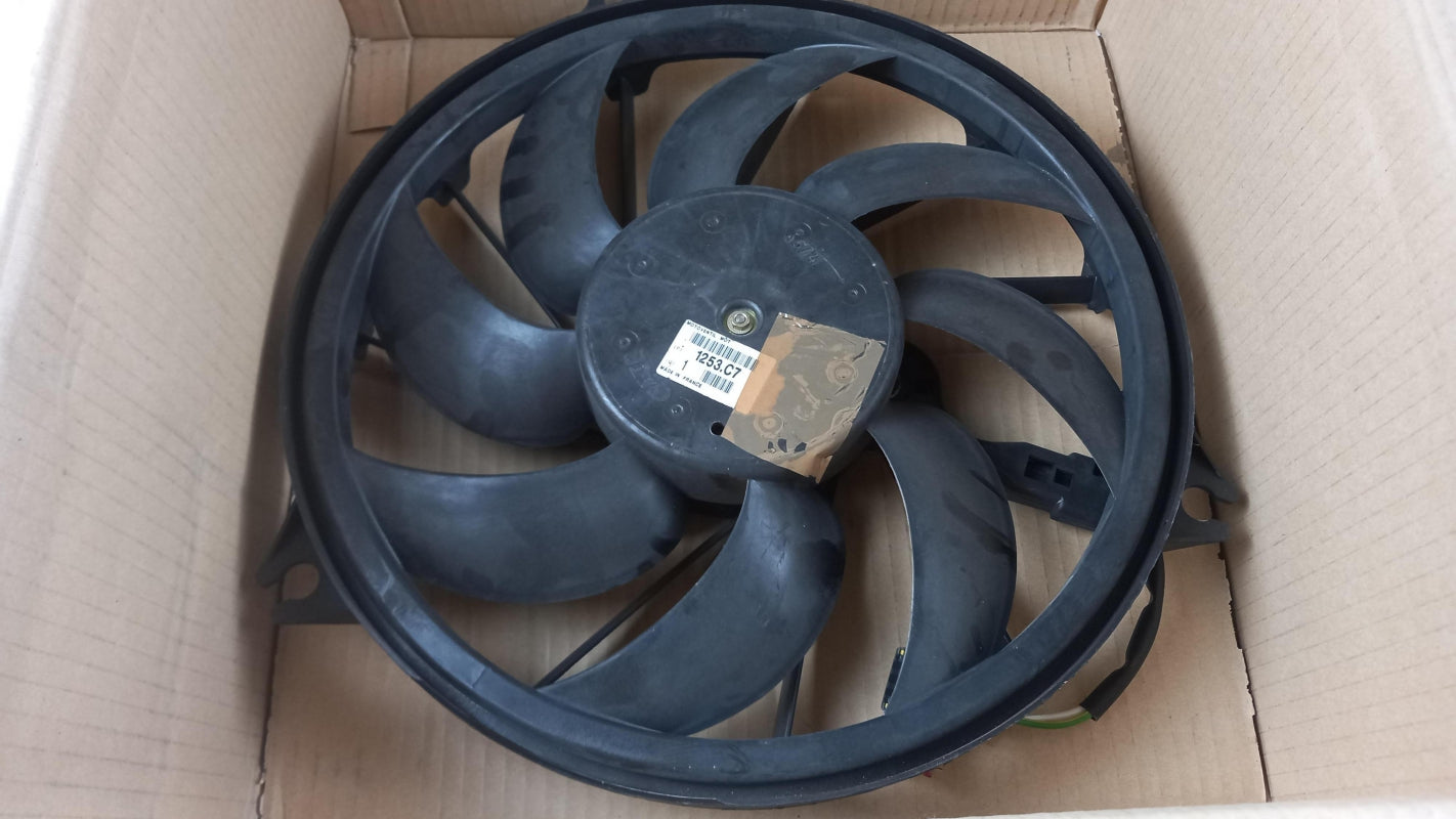 Original OE Peugeot Motorkühlung Lüfter 1253C7