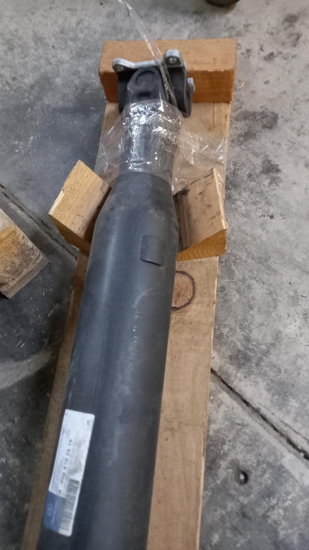 Original MERCEDES-BENZ Sprinter W906 Kardanwelle Gelenkwelle Vorne A9064102616