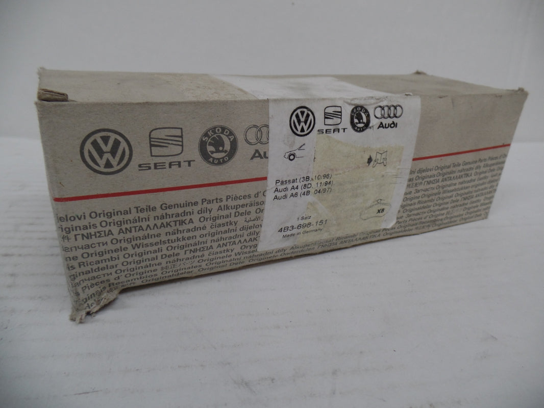 Original VW Passat 2001-2005 Bremsbeläge Satz Vorne 4B3698151