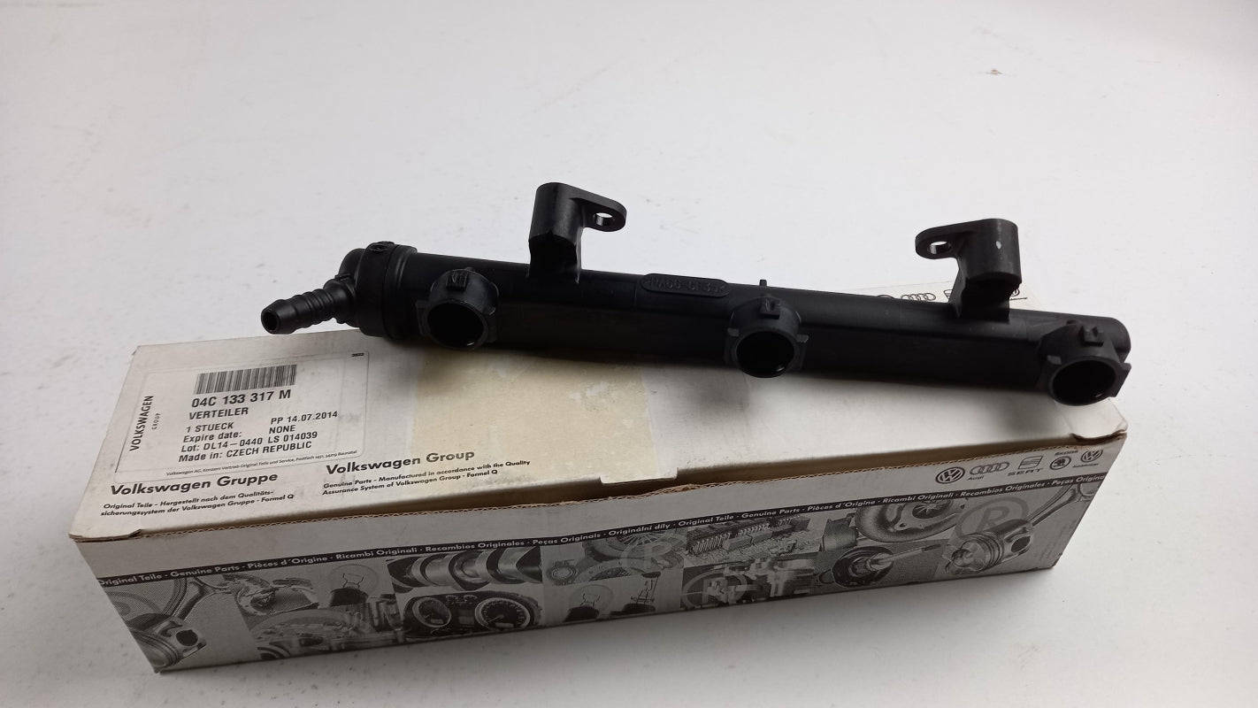 Original VW Polo 6 SKODA Fabia NJ SEAT Ibiza 1.0l Kraftstoffverteiler 04C133317M