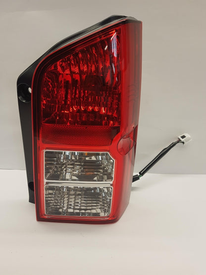 Original NISSAN Pathfinder R51 Heckleuchte Rücklicht rechts 26550EB30C