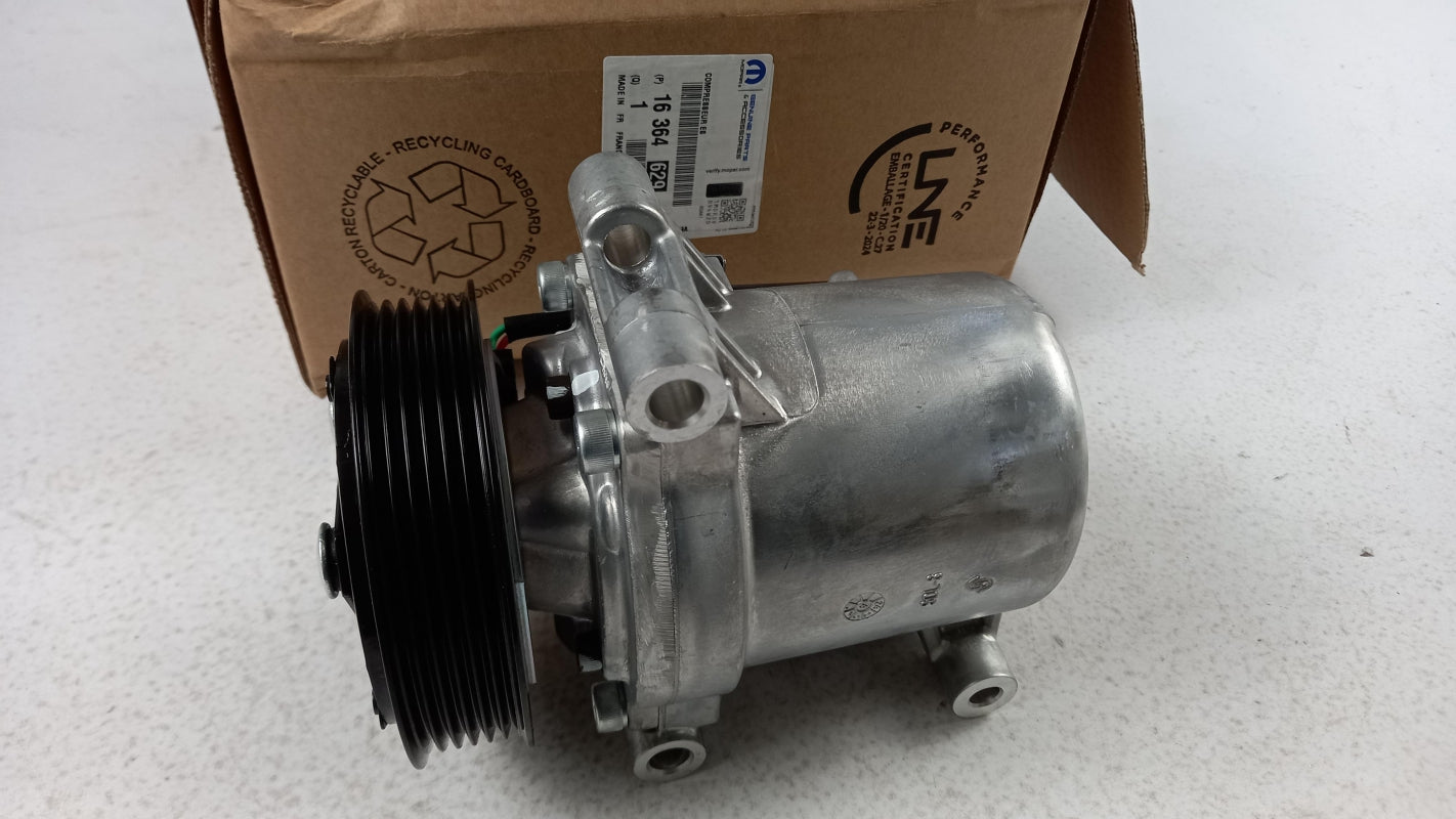 Original CITROEN Jumpy IV PEUGEOT 2008 208 Expert Klimakompressor 1636462980