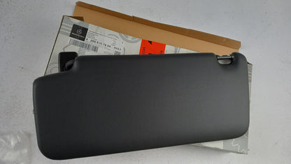 Original OE MERCEDES-BENZ Sonnenblende A20581074049H43