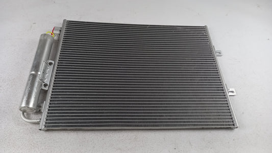 Original OE RENAULT Klimakondensator 921006980R