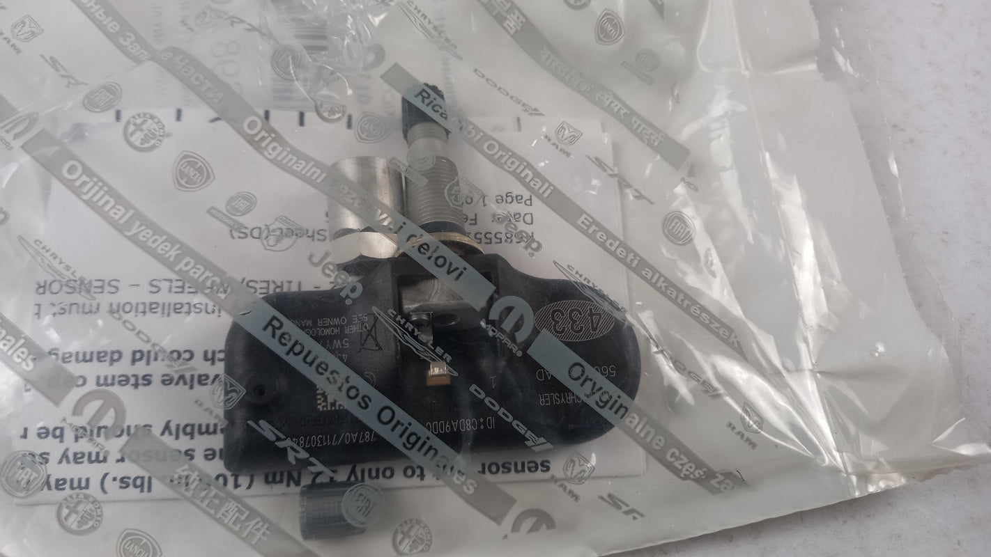 Original CHRYSLER 200 300 Town/Country Dodge tire pressure sensor 68001698AC 