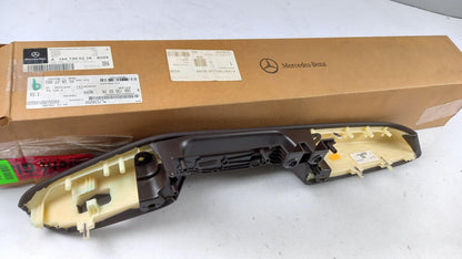 Original OE MERCEDES-BENZ Innen Tür Haltegriff A16673002288Q99