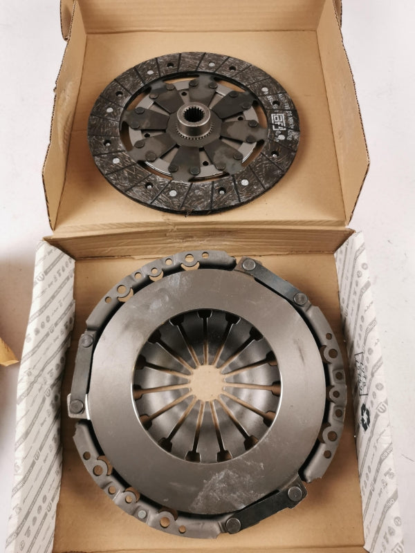 Original OE FIAT Kupplungssatz 71724663
