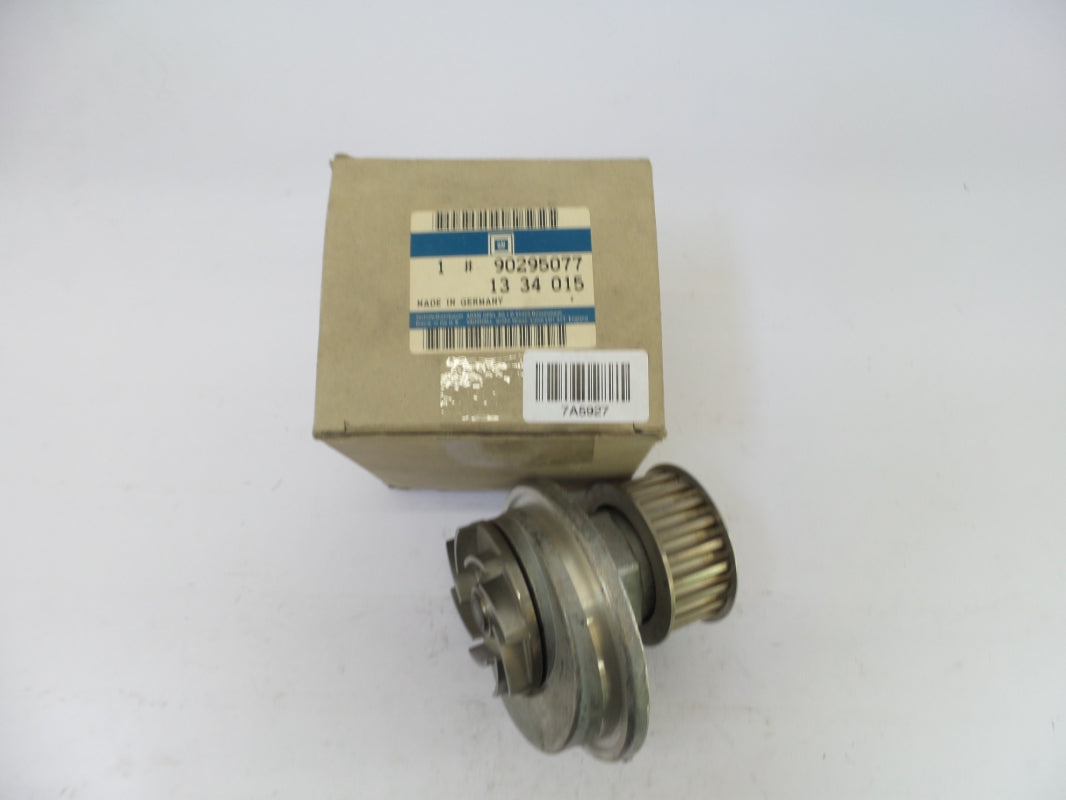 Original OPEL Ascona-C Kadette-E 1.6D Wasserpumpe 90295077