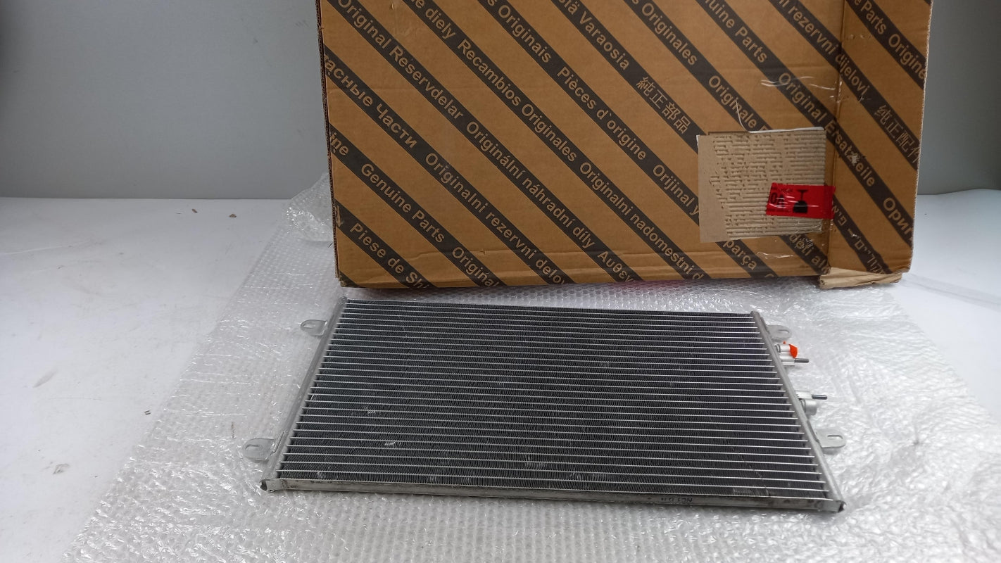 Original ALFA ROMEO 147 00-10 Klimakondensator 46768973