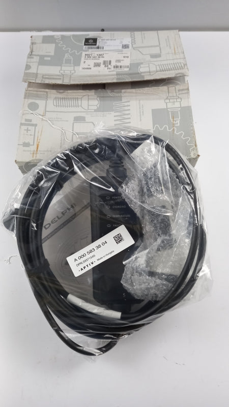 Original MERCEDES-BENZ Batterieladegerät Mode 2 Type E/F CEE 7/7 A0005833804