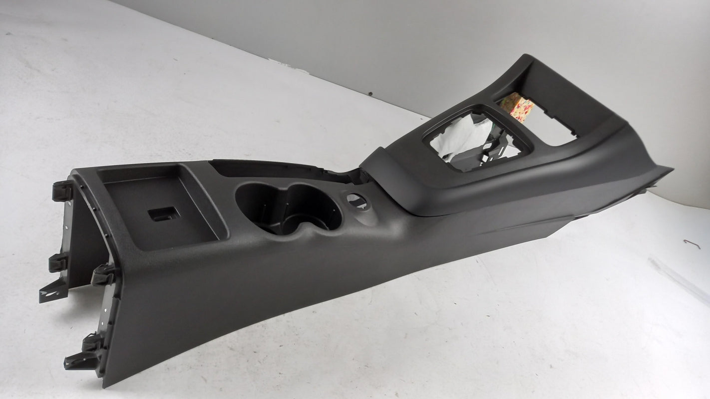 Original OE FIAT center console part 156151190 