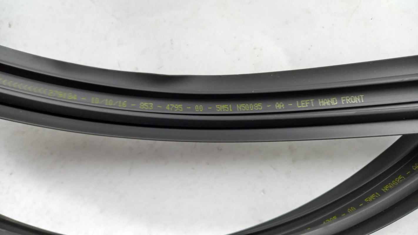 Original OE FORD Dach Führungsschiene 1446094