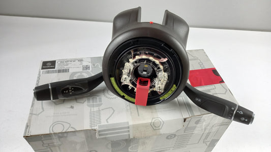 Original MERCEDES-BENZ C-Klasse W205 Lenkstockschalter A20590006468Q96