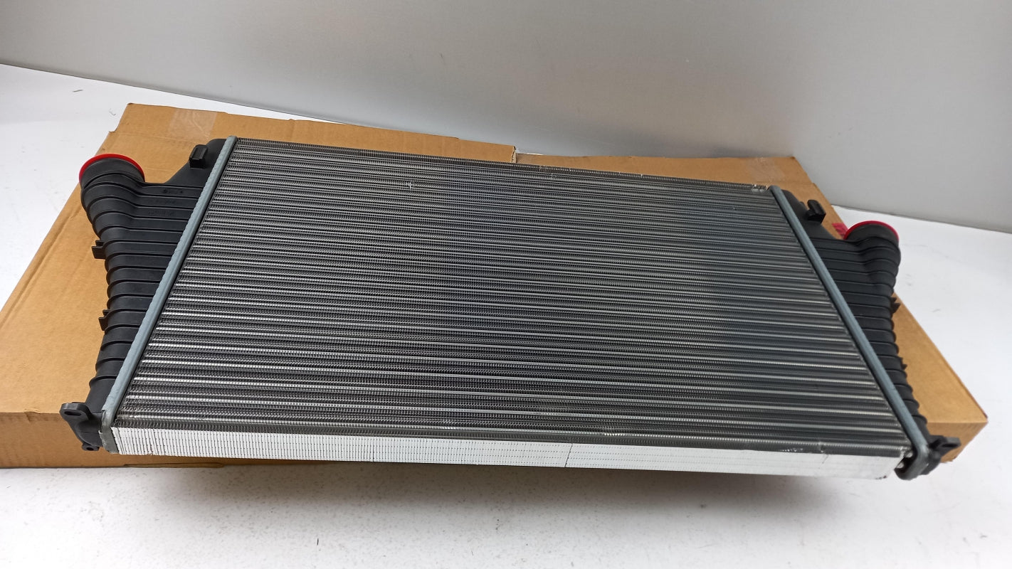 Original OPEL Signum Vectra-C -2008 Ladeluftkühler 24418366