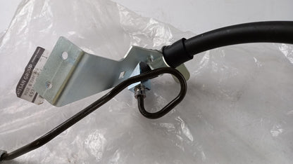 Original NISSAN Primera P12E 2007 Lenkung Hydraulikschlauch 49720AV62A