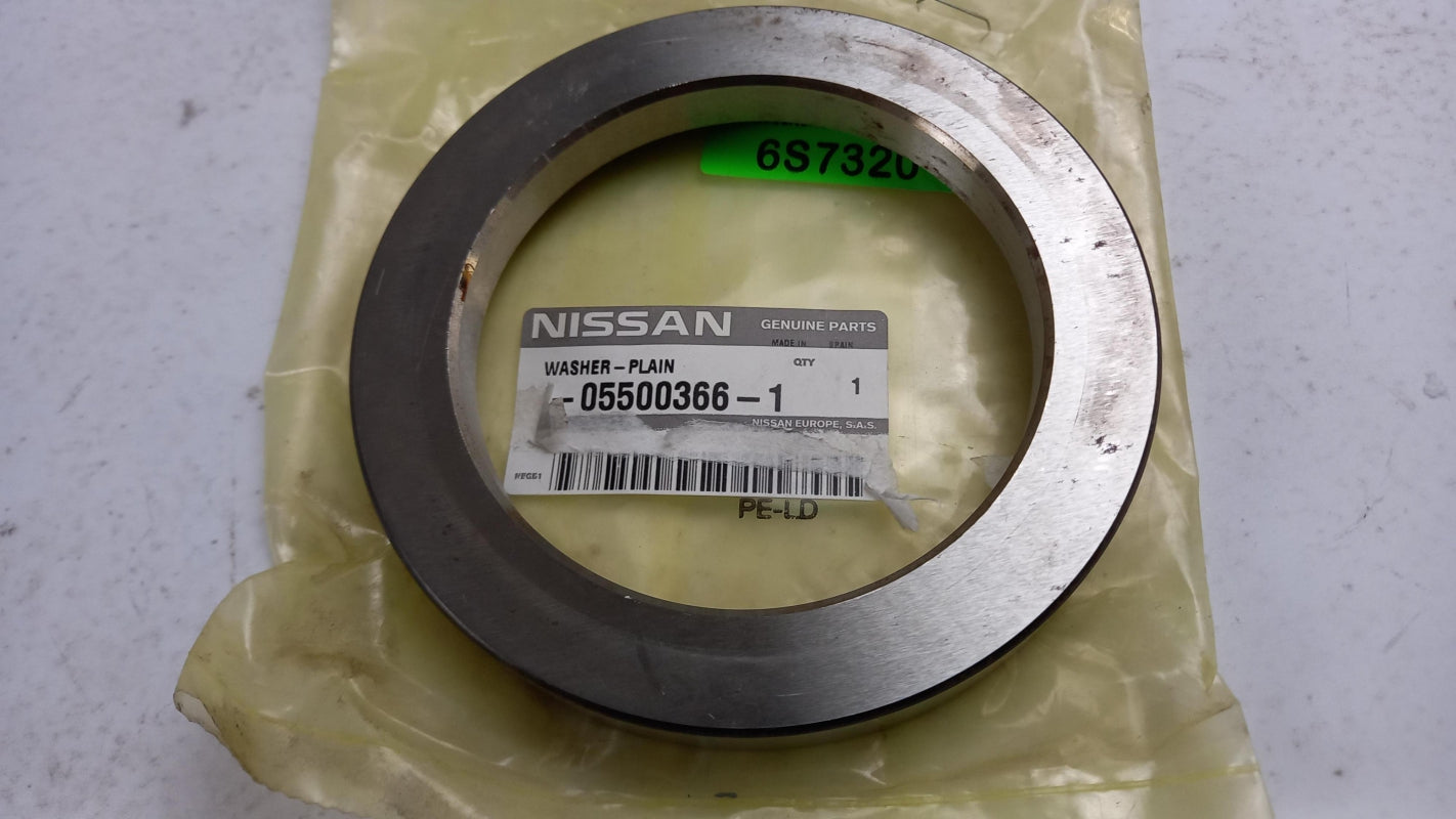 Original OE NISSAN Stoßdämpfer Distanzhülse 055003661