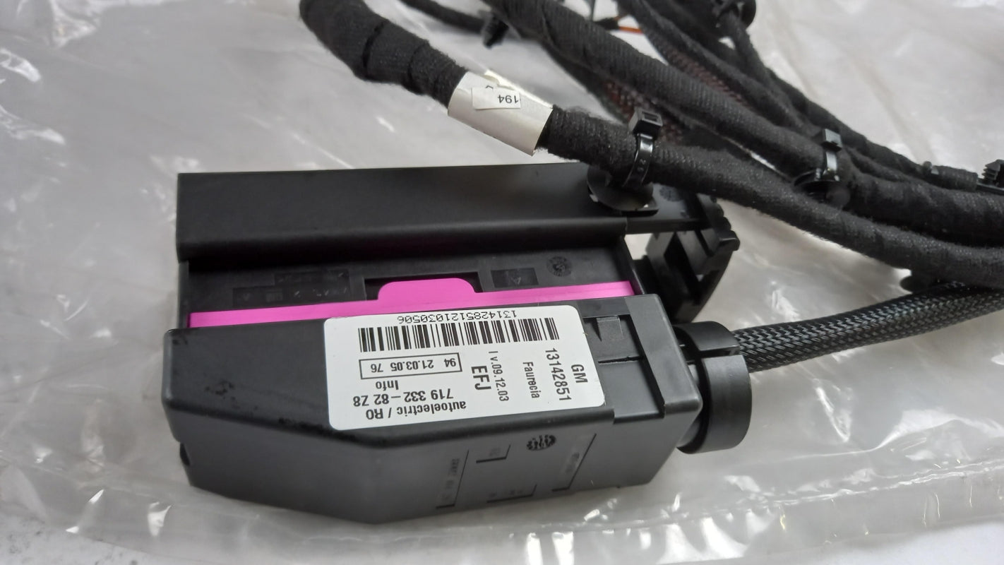 Original OE OPEL Kabelbaum 13142851