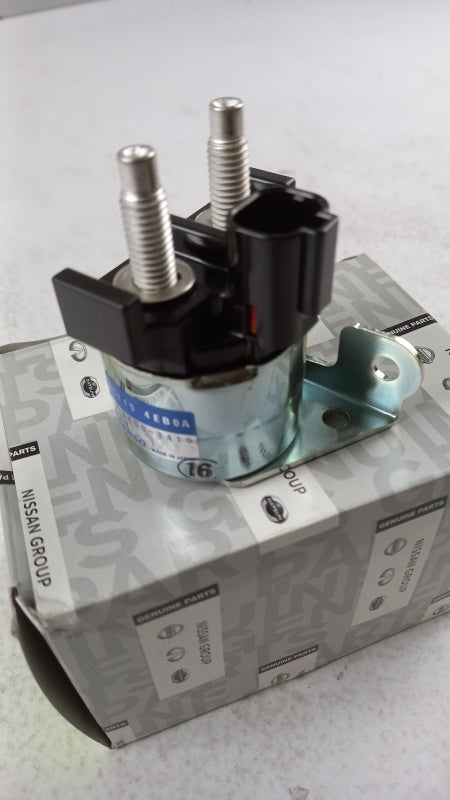 Original OE NISSAN Anlasser Relais 251154EB0A
