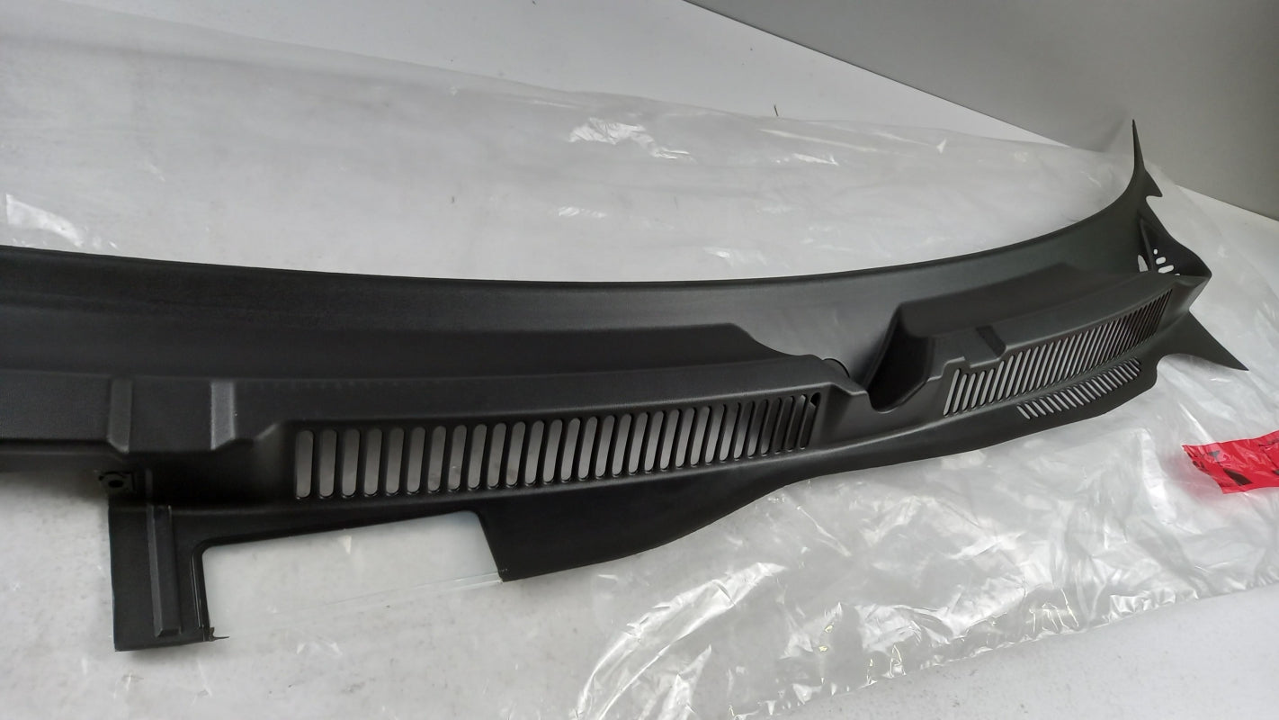 Original VW Bora Golf Mk4 Wasserabweiser satinschwarz 1J1819415BB41