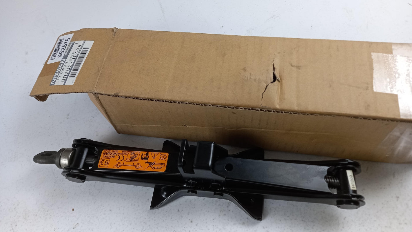 Original NISSAN Pulsar C13M Wagenheber 995503DA0A