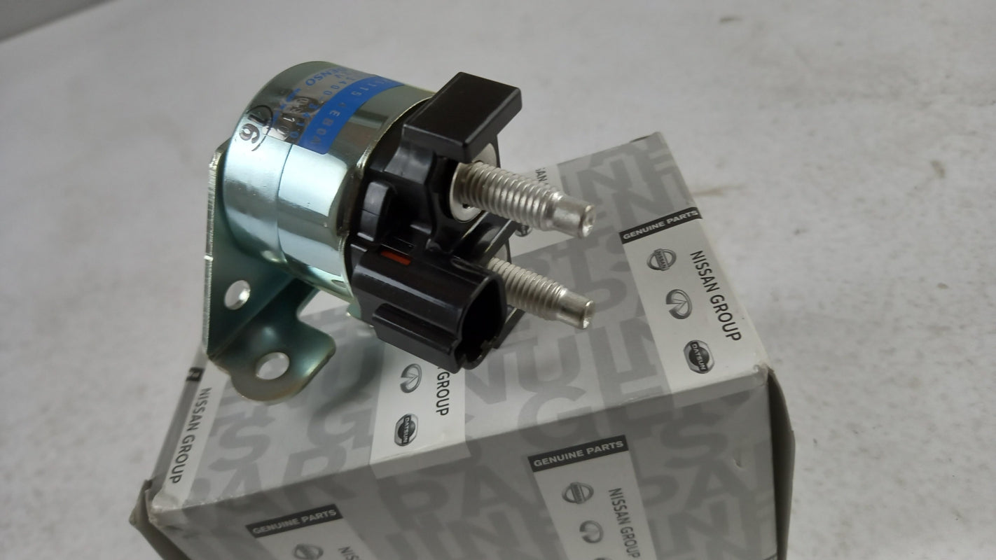 Original OE NISSAN Anlasser Relais 251154EB0A