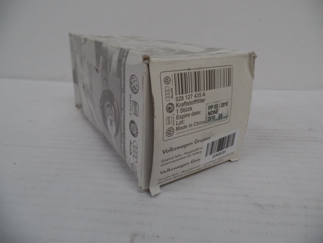 Original AUDI 80 A6 VW Passat Kraftstofffilter Dieselfilter 028127435A