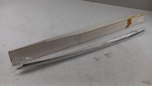 Original OE NISSAN Stoßstangen Zierleiste 999M17W000