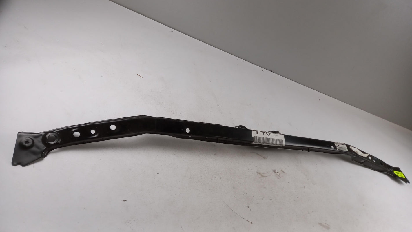 Original OE NISSAN radiator mount 625100M000 