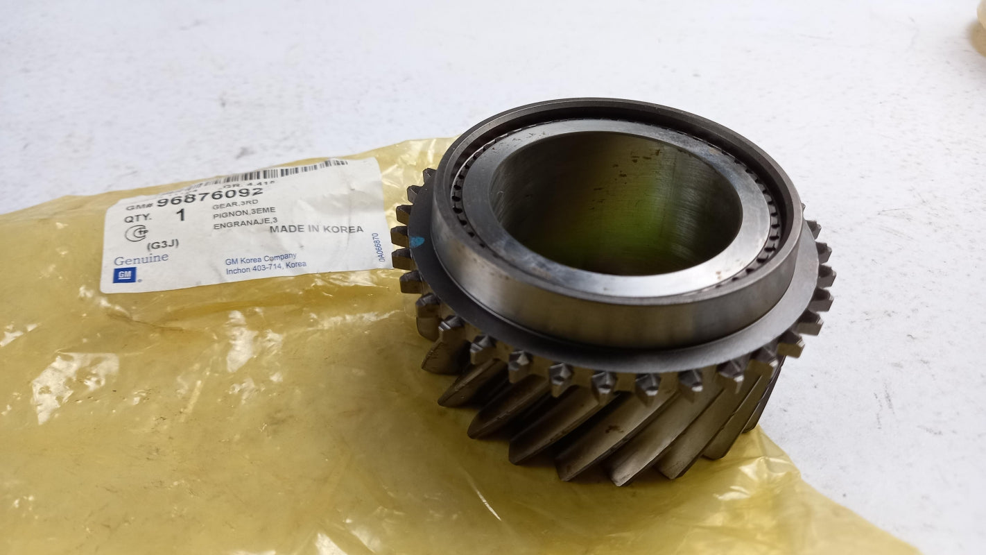 Original OE OPEL gearbox gear 96876092 