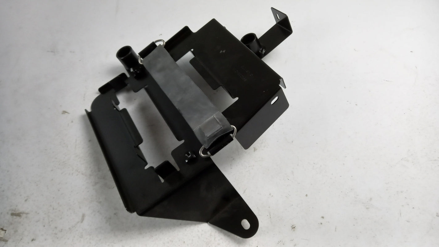 Original OPEL Movano-A 2.5 DTi Einspritzsteuergerät Halterung oben 93194247