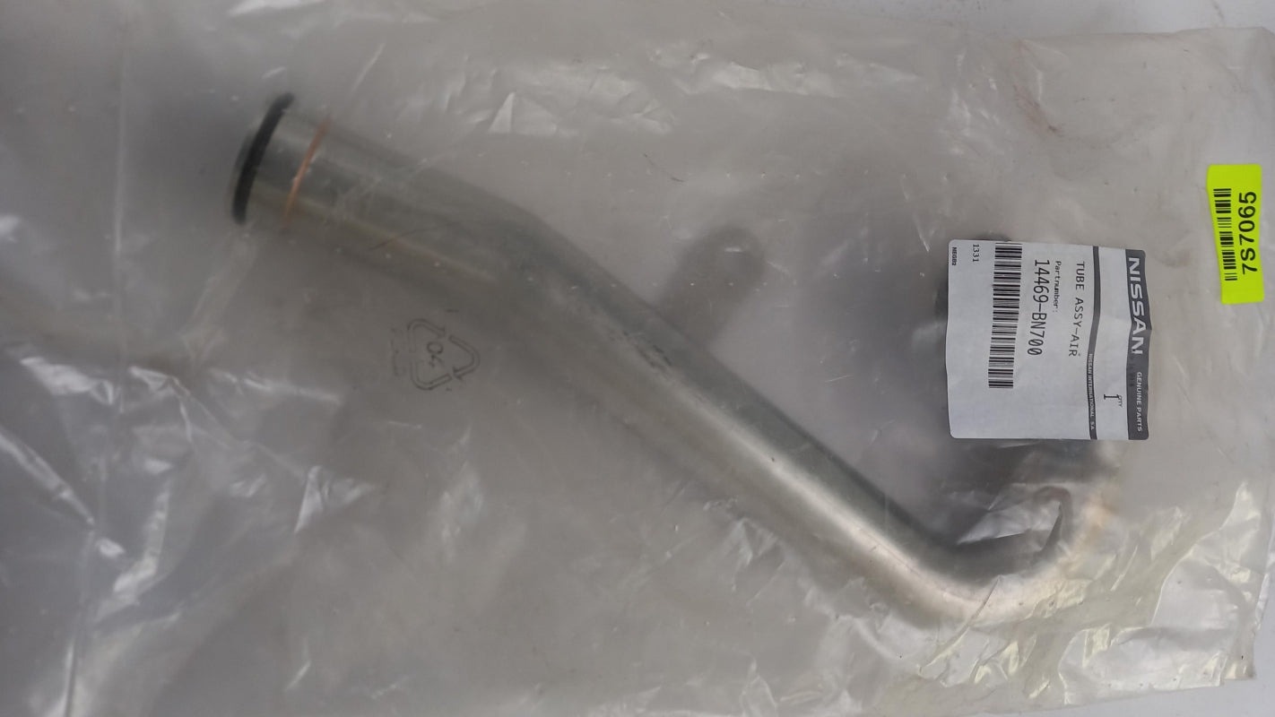 Original OE NISSAN Rohr 14469BN700