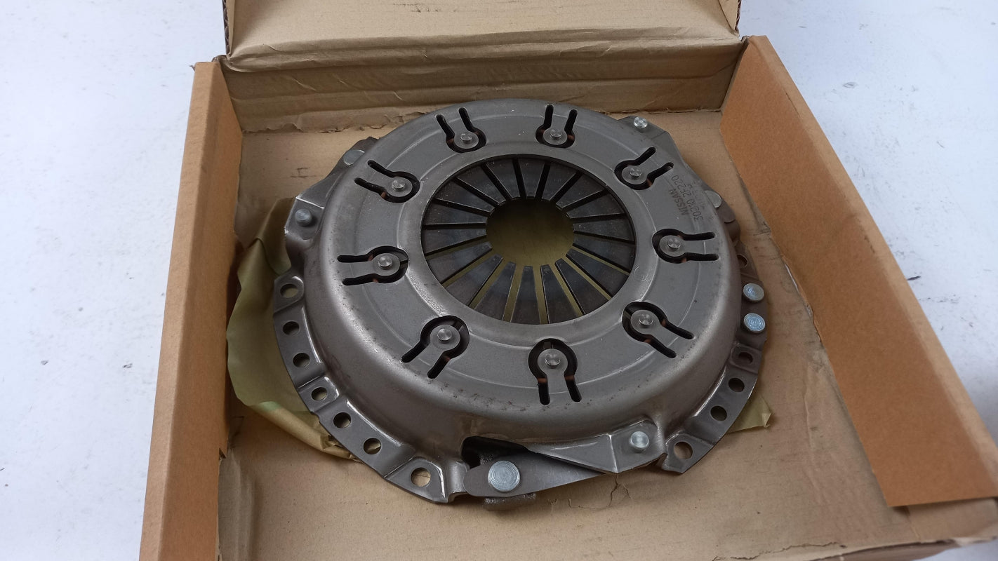 Original OE NISSAN Kupplungsdruckplatte 302102F220