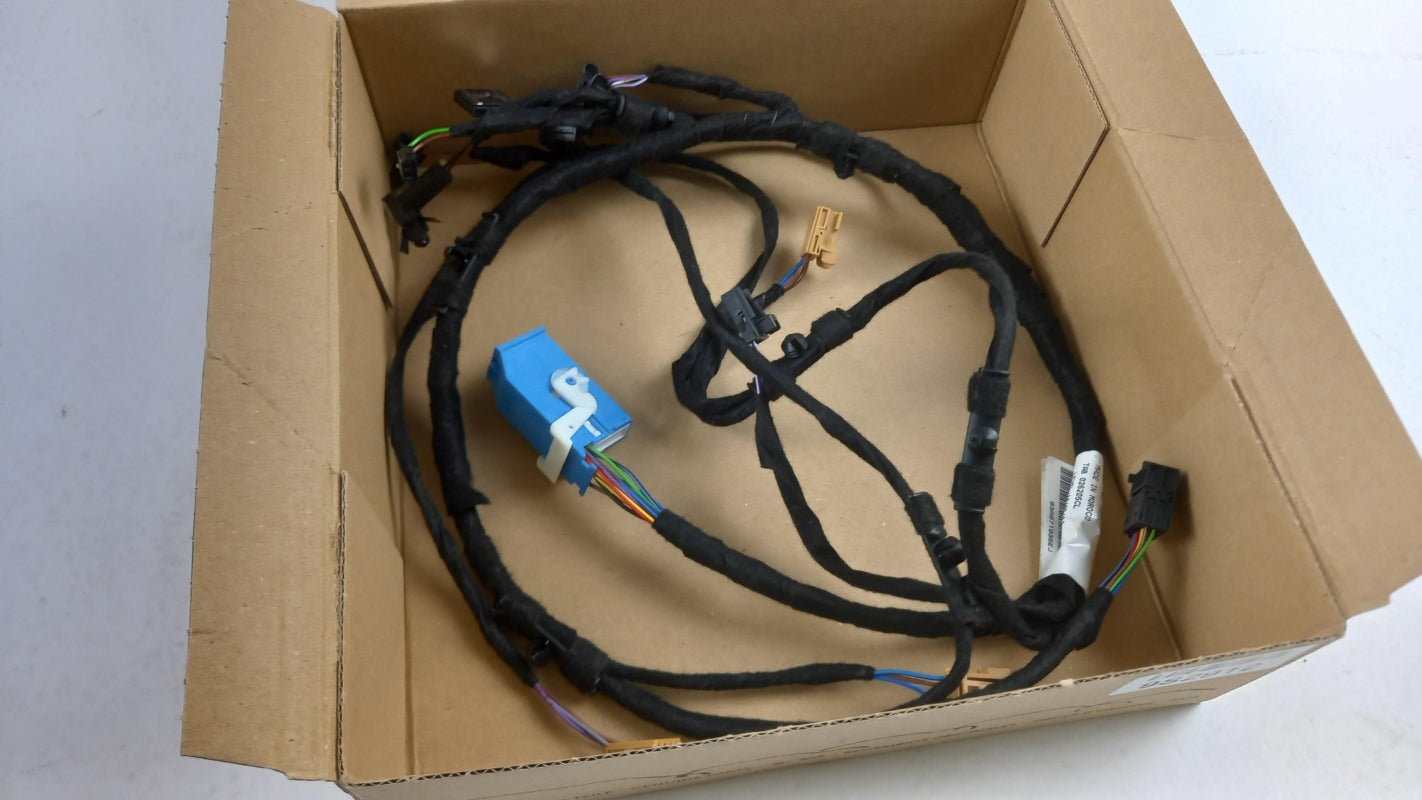 Original OE Volkswagen door wiring harness 83A971035EJ 